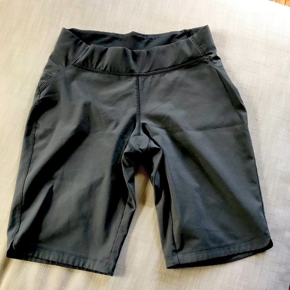Columbia shorts
